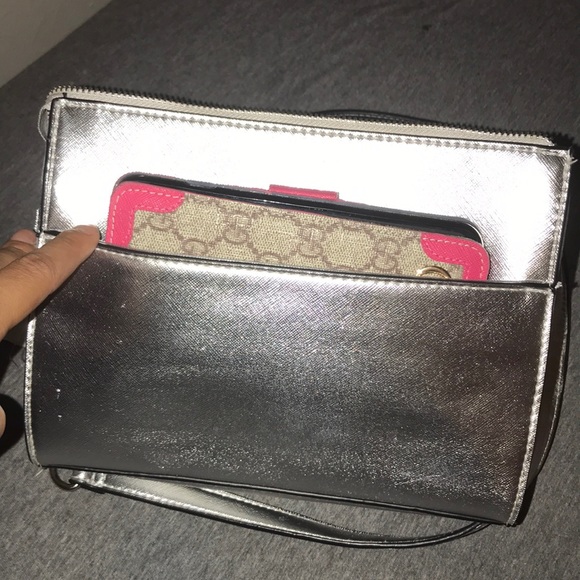 Purse - Picture 5 of 5